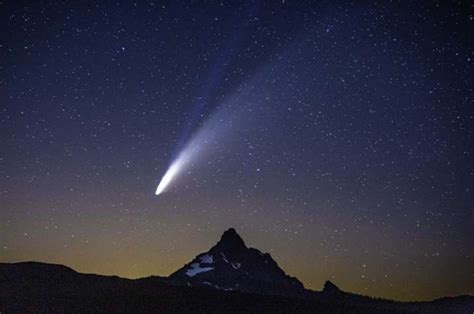Thai Amateur Astronomer Discovers Rare Comet During Total Solar Eclipse