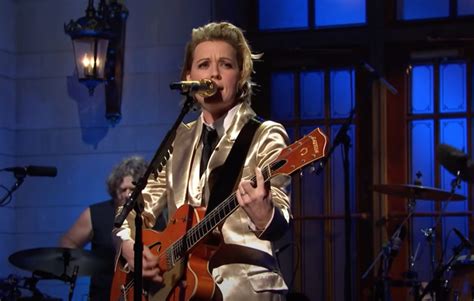 Watch Brandi Carlile Perform Broken Horses And Right On Time During