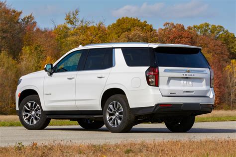 The 2021 Chevrolet Tahoe Diesel Offers Up To 28 Mpg Highway Carscoops