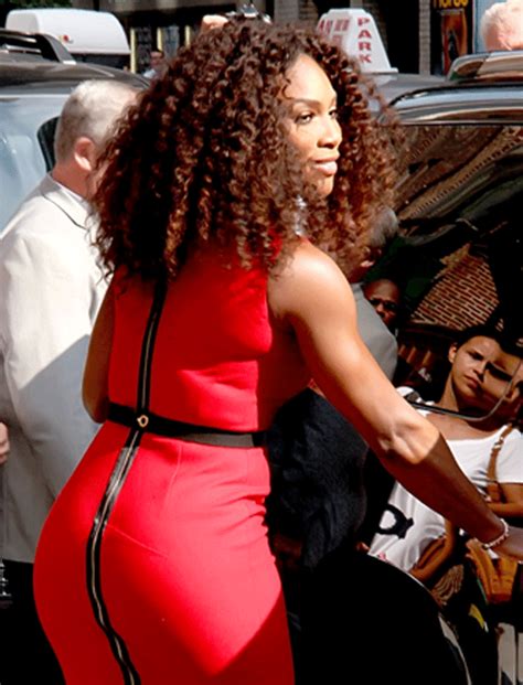 Serena Williams Looks Amazing In Victoria Beckham Tight Red Dress
