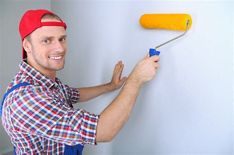 Steps That A House Painter Takes Before Doing Painting