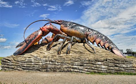 The World’s Largest Lobster Shediac New Brunswick Tsunami Ecuador Road Trip Advice