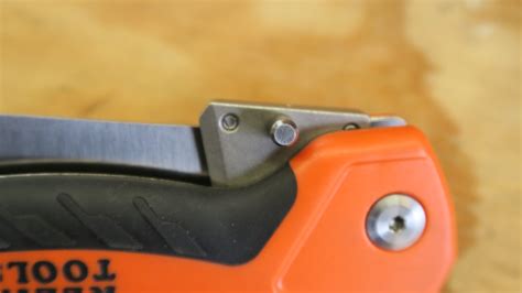 Klein Cable Skinning Utility Knife Review Tools In Action