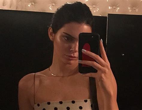 Kendall Jenner Denies She S Pregnant Too After Photo Sparks Speculation E News