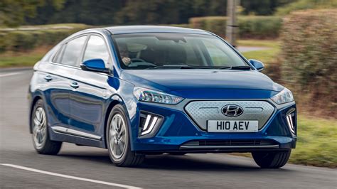 Hyundai Ioniq Electric review - pictures | Carbuyer