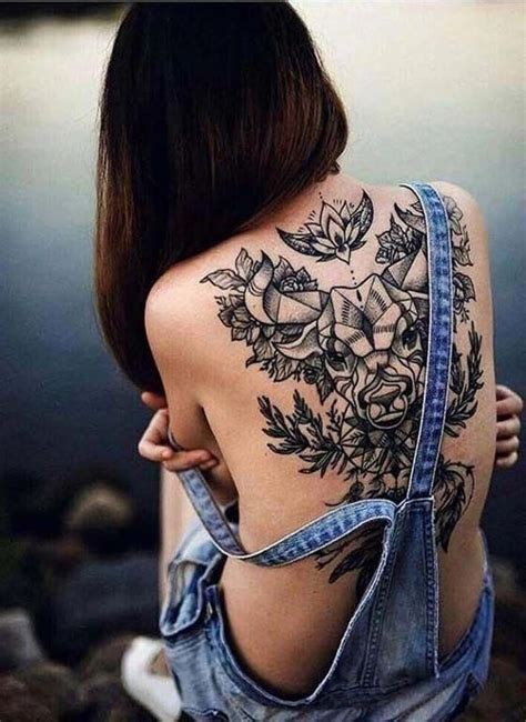 They have a beautiful feminine look and pair well with heels or sandals. 31 Attractive Henna Tattoos Designs for Back # ...