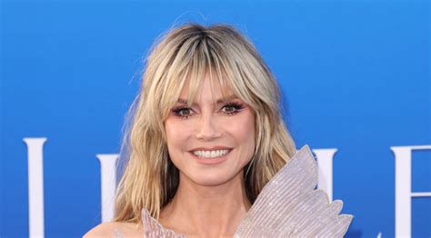 Heidi Klum ans bombesque en vacances elle se dévoile dans ses meilleurs bikinis rikiki et