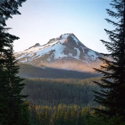 Mt Hood Is One Rugged Beauty Mt Hood Oregon Usa Oc 1080x1080 R