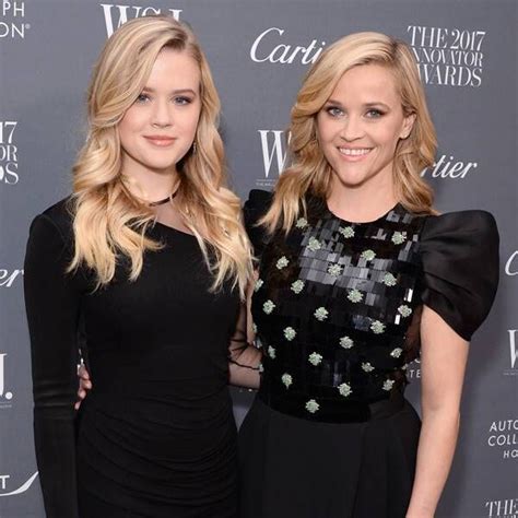 Photos From Photographic Evidence Reese Witherspoon And Ava Phillippe Are Actually Twins E