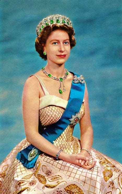 Queen Elizabeth Ii Wearing The Vladimir Of Russia Tiara Emerald