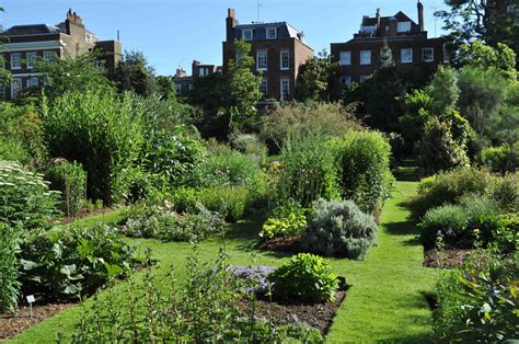Gardens To Visit Chelsea Physic Garden The English Garden