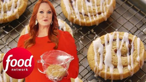 Because not only were they delicious, but they are about as. Learn How To Bake These Festive Cinnamon Roll Cookies | The Pioneer Woman in 2020 | Cinnamon ...