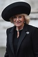 Camilla de Cornualles y su obsesión por los sombreros gigantes