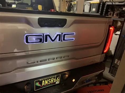 Illuminated Gmc Emblem Page 9 2019 2021 Silverado And Sierra Mods