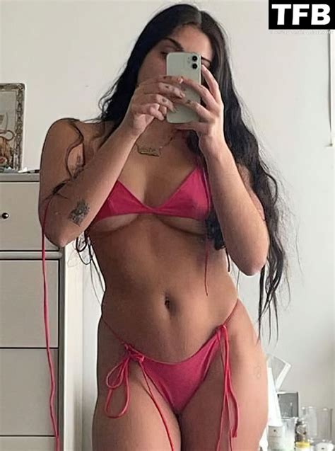 Lourdes Leon Shows Off Her Sexy Tits In A Bikini 2 Photos
