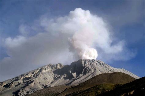 Volcanic Eruptions In Southern Peru To Continue Next Week Noticias