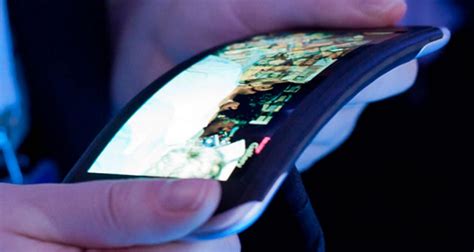Lg To Show Off Unbreakable Flexible 5 Inch Oled Panel At Sid