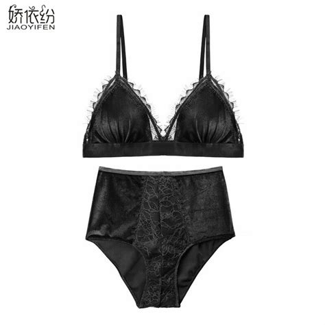 Sexy Women Underwear High Quality Gold Velvet Lace Triangle Cup Bra Set