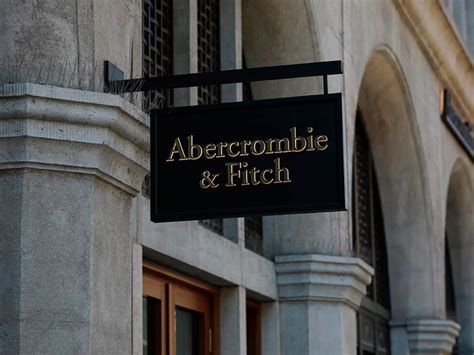 former abercrombie and fitch executives charged with sex trafficking highxtar