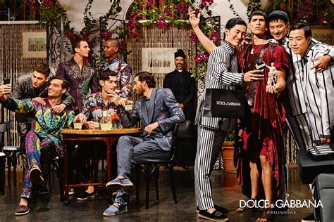 Dolce And Gabbana Unveils Its Ss16 Campaign Italiaislove Dscene