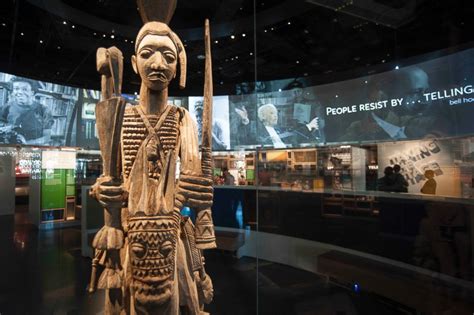 Take A 360 Vr Tour Inside The National Museum Of African American
