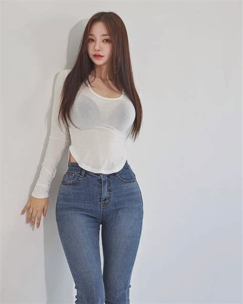 Slim Girl Bikini Bodies Korean Outfits Classy Outfits Body Goals