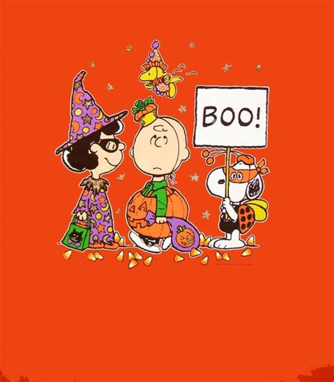 BOO---Peanuts | Charlie brown halloween, Snoopy halloween, Hello october