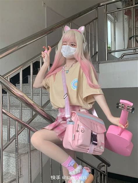 𝕊𝔸𝕍𝔼𝔽𝕆𝕃𝕃𝕆𝕎 Gamer Girl Outfit Cute Japanese Girl Pastel Goth Fashion