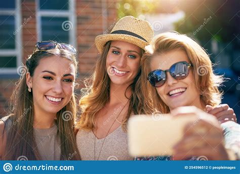 Theres Always Time For A Selfie Three Young Girlfriends Taking Selfies