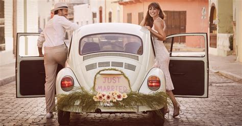 Davids Bridal Staged A Destination Wedding For Its Latest