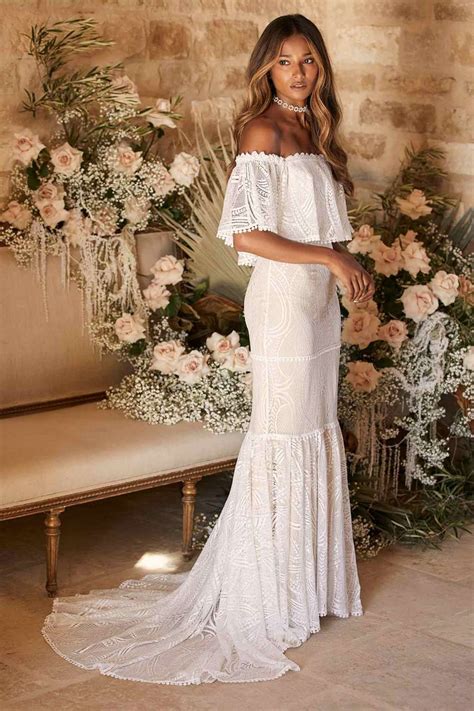 25 Best Boho Wedding Dresses For 2023