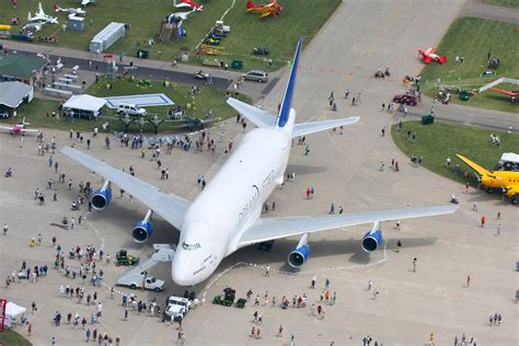 Viet Aviation Máy Bay đặc Biệt Boeing 747 Dreamlifter