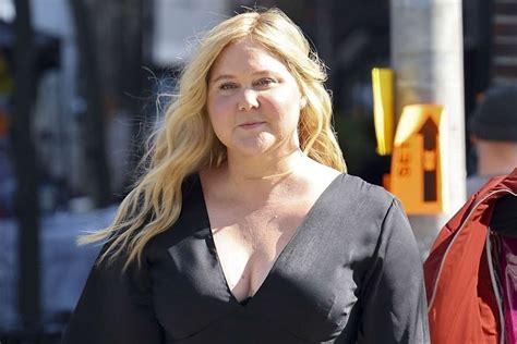 Amy Schumer Returns To Work After Revealing Cushing Syndrome Diagnosis