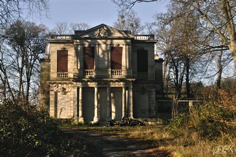 Théâtre Du Château De Franconville Abandoned Castles French
