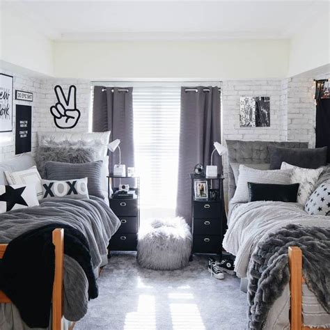 Dorm Room Decor Ideas We Are Obsessed With In 2020 Today