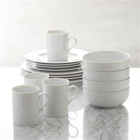 Staccato 16 Piece Dinnerware Set Reviews Crate And Barrel White