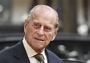 Príncipe Philip, marido da rainha Elizabeth, é internado com infecção ...