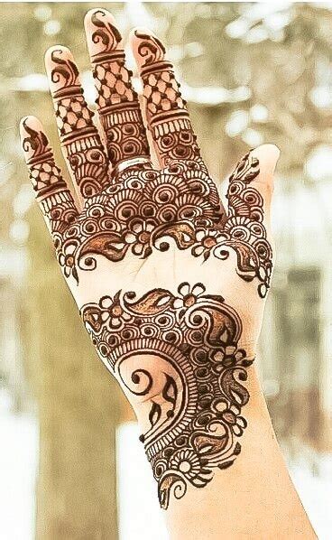 Home head and hair beautiful and well designed shuruba hairstyles. 80+ Beautiful, Simple Mehndi Designs for festive look | CGfrog