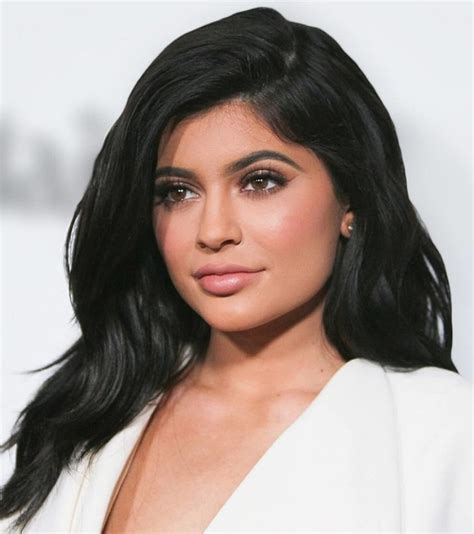 Kylie Jenner Height Age Weight Body Measurements DightonRock