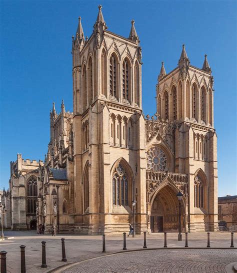 Weekly Focus: Bristol Cathedral | Accurate People Counting and Footfall using People Counting 