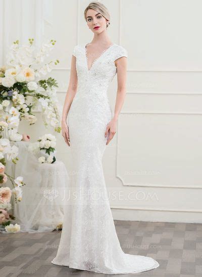 Brust / körpermode for female lv. US$ 189.00 Trumpet/Mermaid V-neck Sweep Train Lace ...