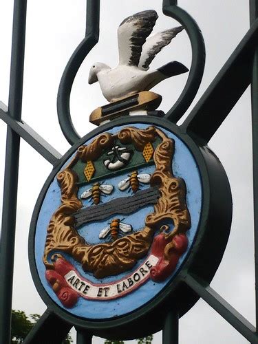 Blackburn Coat Of Arms Gates To Corporation Park Blackbur Flickr