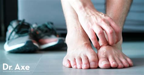 Athlete S Foot Causes Symptoms And Natural Treatments Dr Axe