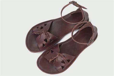 The Drifter Leather Handmade Shoes — Helia Sandals In Brown