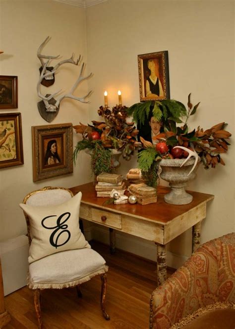 Whether you're decorating, renovating, repainting, or refurnishing your home, you better believe that there's an app for that. Decorate your home with outdoor urns