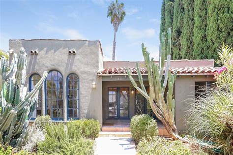 Market trends in los angeles. Detached House at 746 N Citrus Ave, Los Angeles | Search ...