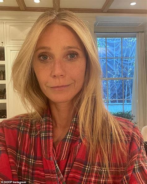 Gwyneth Paltrow 50 Exudes Confidence In A No Make Up Selfie For Goop
