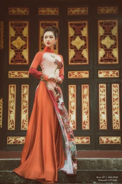Vietnamese Long Dress Vietnamese Long Dress Vietnamese Traditional