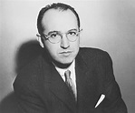 Jonas Salk Biography - Childhood, Life Achievements & Timeline