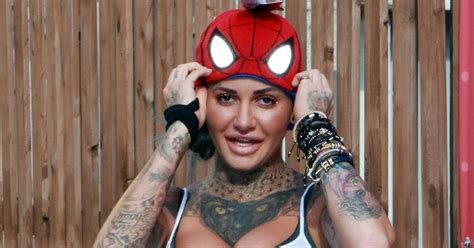 Jemma Lucy Gets Intimate With A Banana Before Making A Cake Crumb As